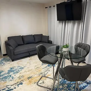 Seven Seas Roires Apartment